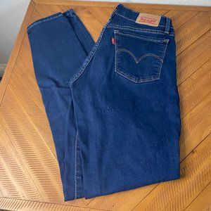 Levi's 710 Super Skinny
